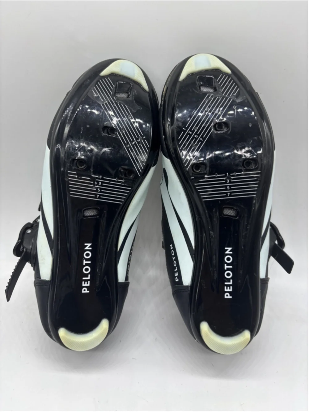 Peloton Cycling Shoes Size 38 Womens US 7 Black Indoor Bike 3 Bolt Road Shoes